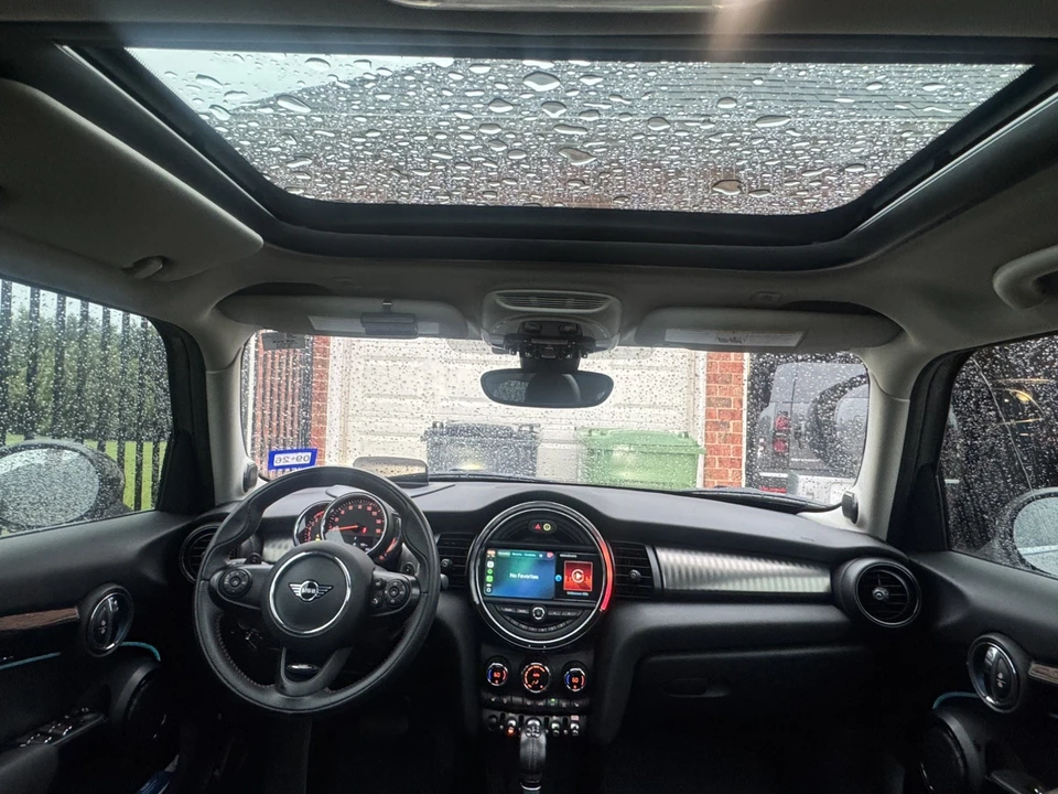 2019 Mini Mini Cooper S 3rd Gen - Image 22 of 31