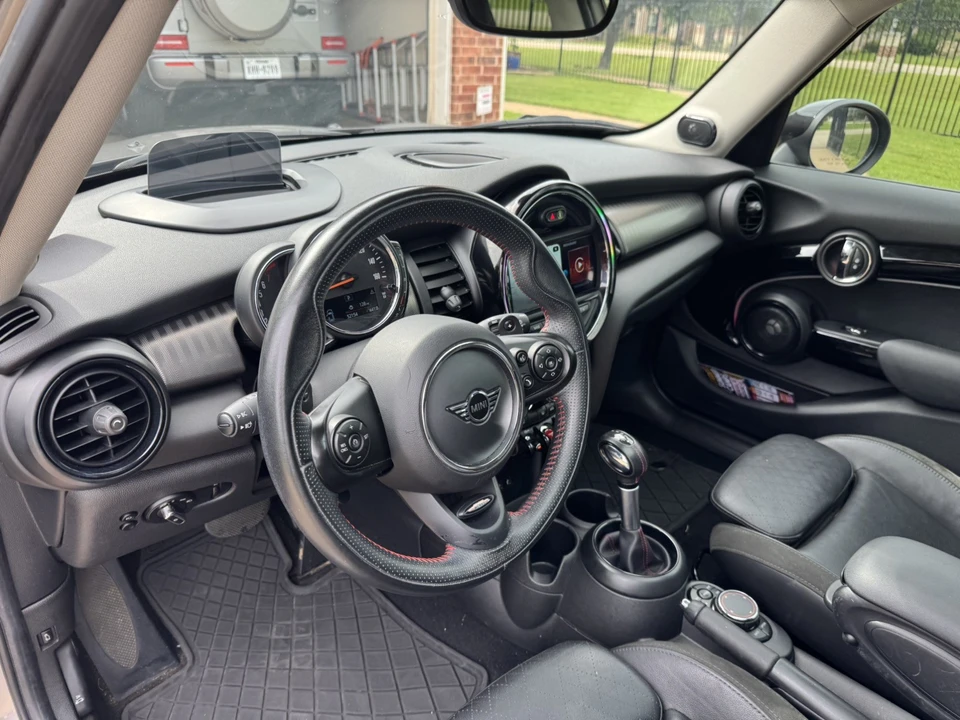 2019 Mini Mini Cooper S 3rd Gen - Image 7 of 24