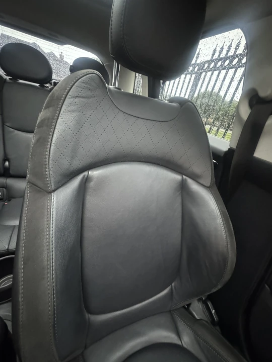 2019 Mini Mini Cooper S 3rd Gen - Image 21 of 31