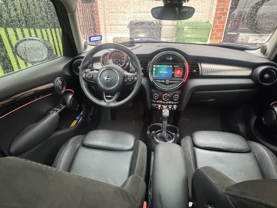 2019 Mini Mini Cooper S 3rd Gen - Image 20 of 31