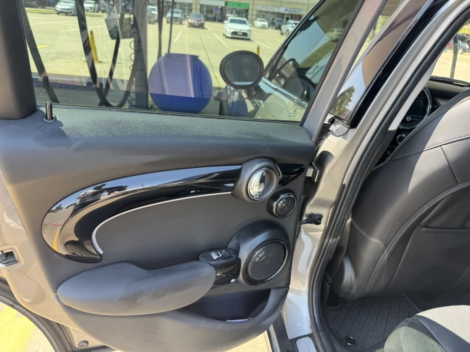 2019 Mini Mini Cooper S 3rd Gen - Image 24 of 24
