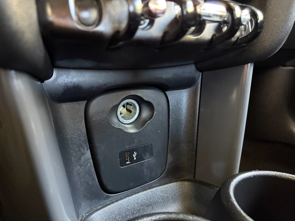 2019 Mini Mini 3rd Gen - Image 18 of 21