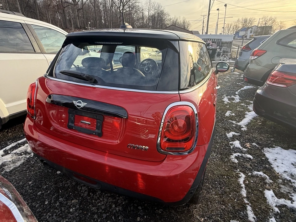 2019 Mini Mini 3rd Gen - Image 5 of 9
