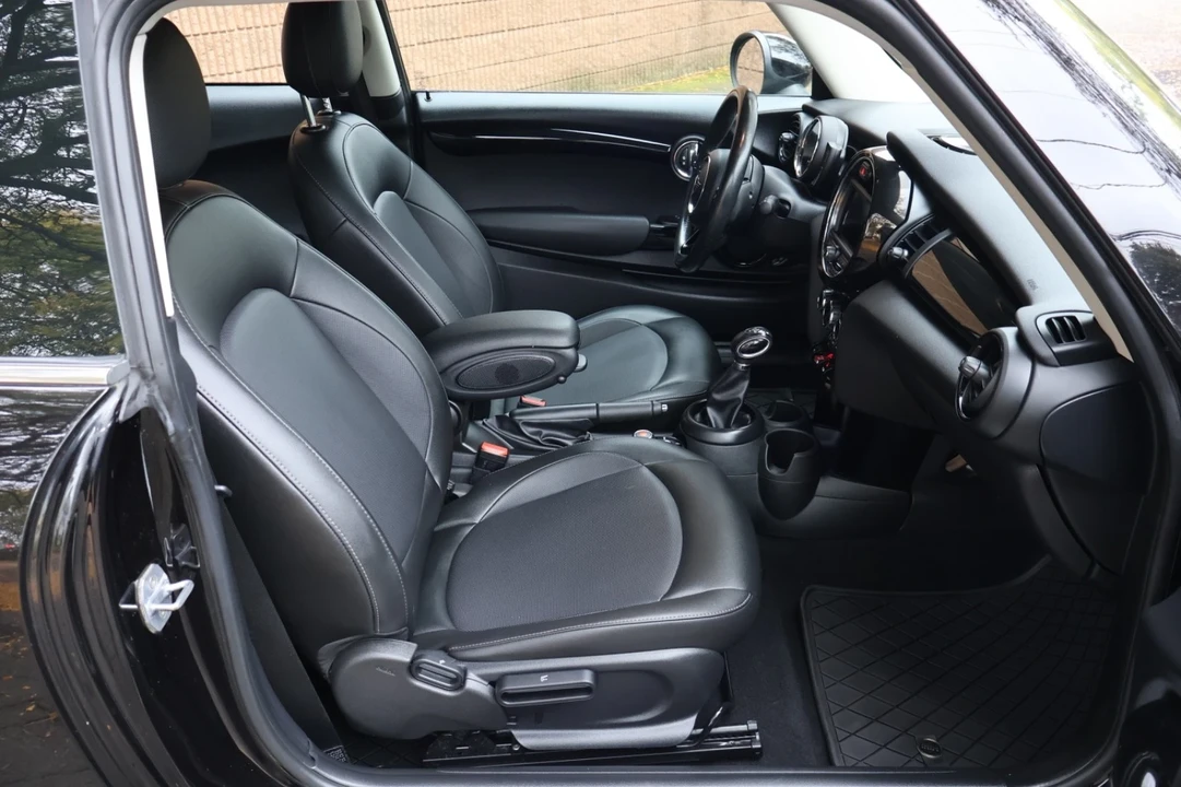 2019 Mini Mini 3rd Gen - Image 18 of 21