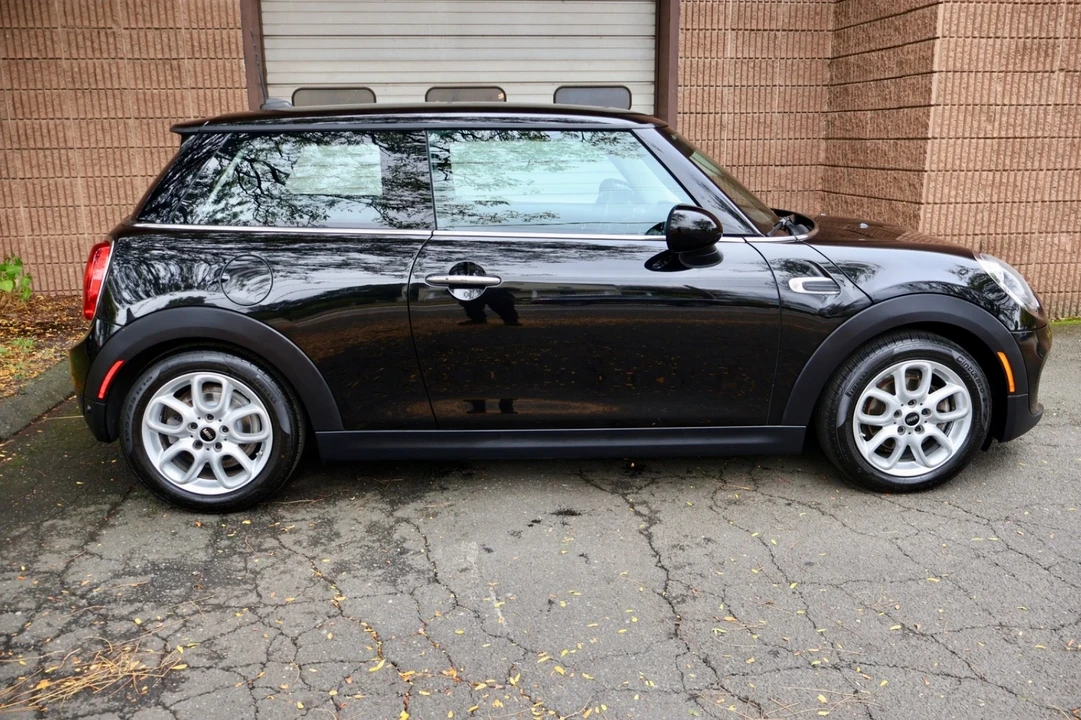 2019 Mini Mini 3rd Gen - Image 9 of 21