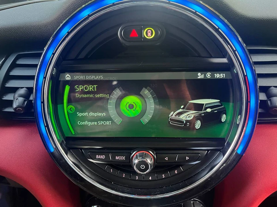 2019 Mini Mini John Cooper Works 3rd Gen - Image 10 of 15