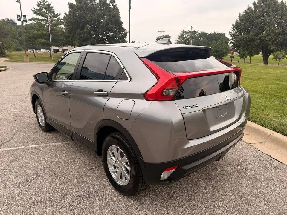 2019 Mitsubishi Eclipse Cross - Image 6 of 20