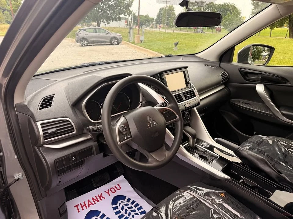 2019 Mitsubishi Eclipse Cross - Image 14 of 20