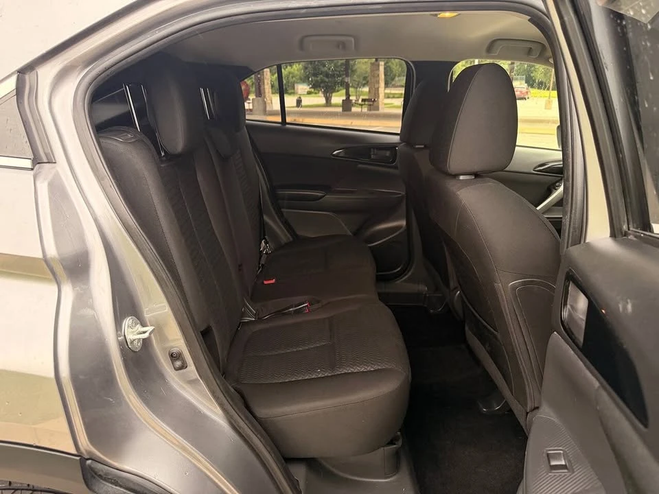 2019 Mitsubishi Eclipse Cross - Image 12 of 20