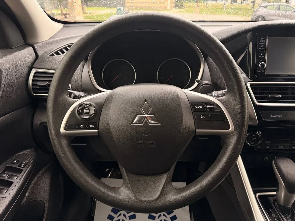 2019 Mitsubishi Eclipse Cross - Image 16 of 20