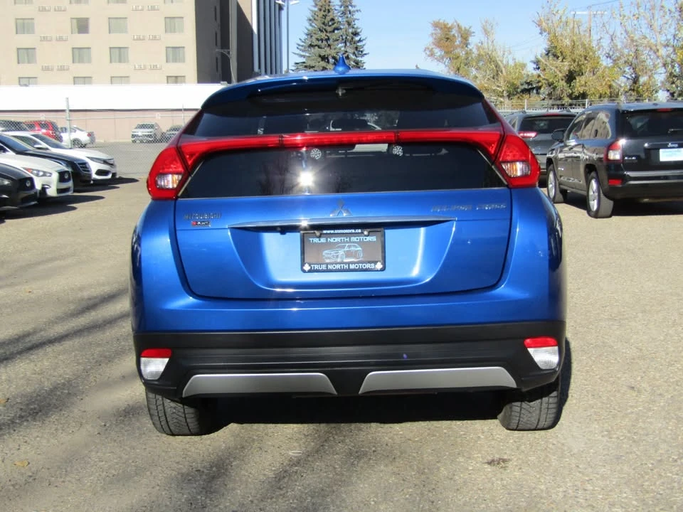 2019 Mitsubishi Eclipse Cross - Image 4 of 19