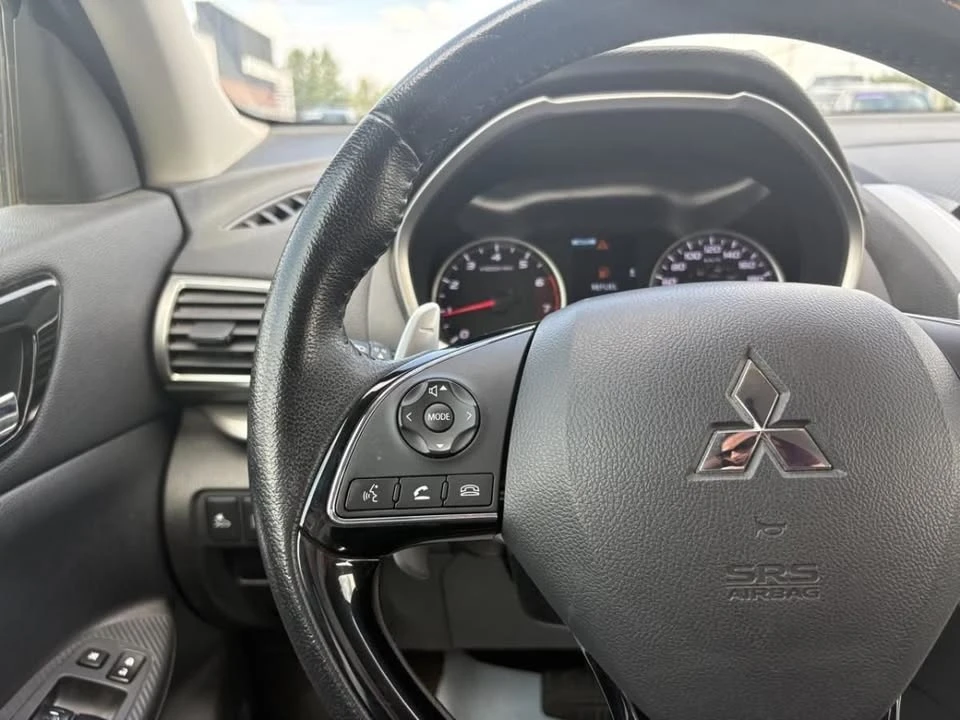 2019 Mitsubishi Eclipse Cross - Image 14 of 16
