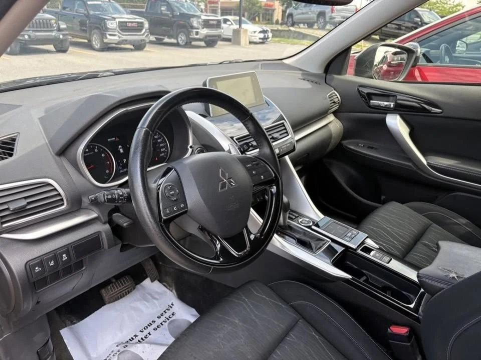 2019 Mitsubishi Eclipse Cross - Image 7 of 16
