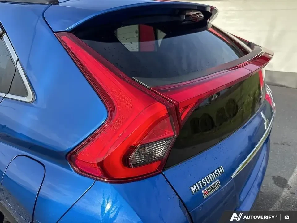 2019 Mitsubishi Eclipse - Image 11 of 15