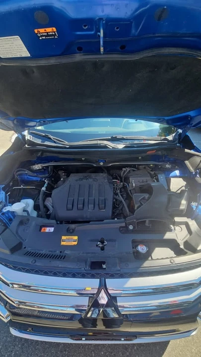 2019 Mitsubishi Eclipse - Image 13 of 15