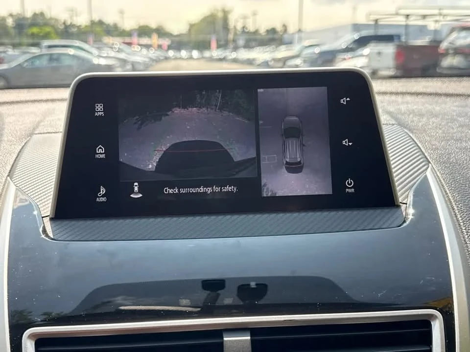 2019 Mitsubishi Eclipse - Image 11 of 17
