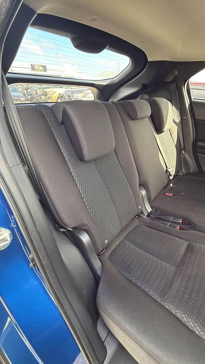 2019 Mitsubishi Eclipse - Image 10 of 11