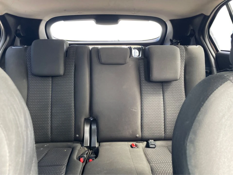 2019 Mitsubishi Eclipse Cross - Image 16 of 20