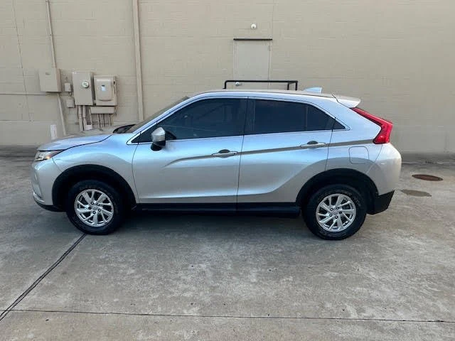 2019 Mitsubishi Eclipse Cross - Image 3 of 20