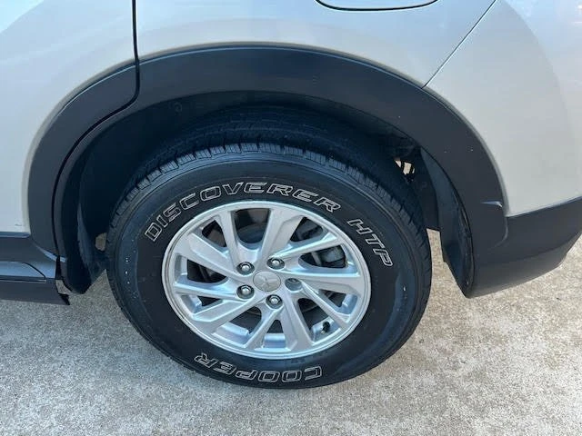 2019 Mitsubishi Eclipse Cross - Image 18 of 20