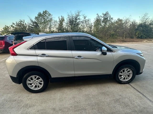 2019 Mitsubishi Eclipse Cross - Image 5 of 20