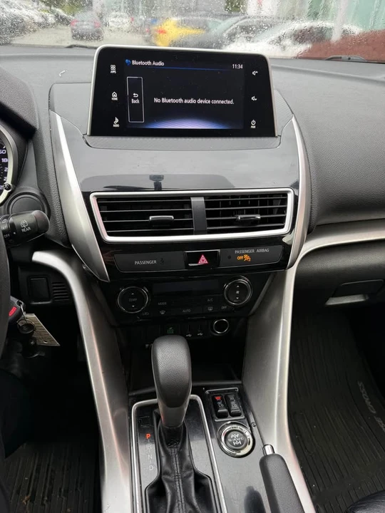 2019 Mitsubishi Eclipse Cross - Image 7 of 13