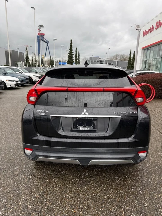 2019 Mitsubishi Eclipse Cross - Image 4 of 13