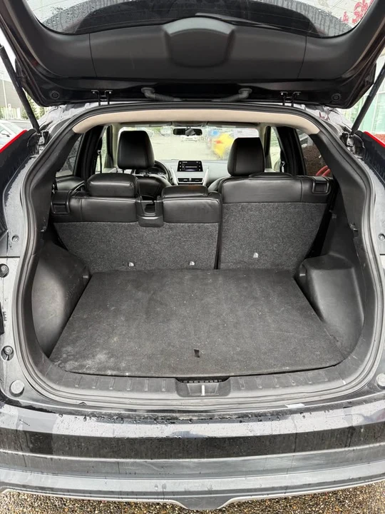 2019 Mitsubishi Eclipse Cross - Image 13 of 13