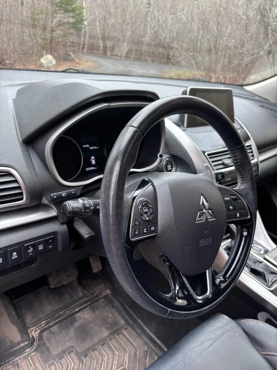 2019 Mitsubishi Eclipse Cross - Image 4 of 4