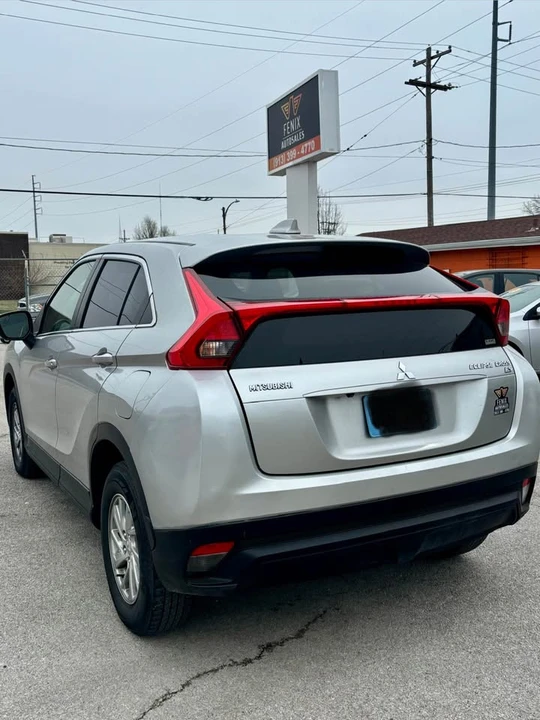 2019 Mitsubishi Eclipse Cross - Image 8 of 9