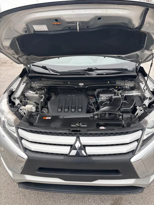 2019 Mitsubishi Eclipse Cross - Image 4 of 9