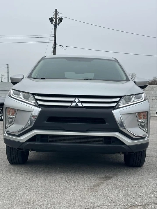 2019 Mitsubishi Eclipse Cross - Image 3 of 9