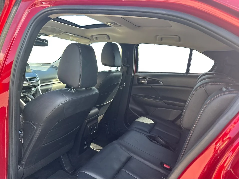 2019 Mitsubishi Eclipse Cross - Image 10 of 21