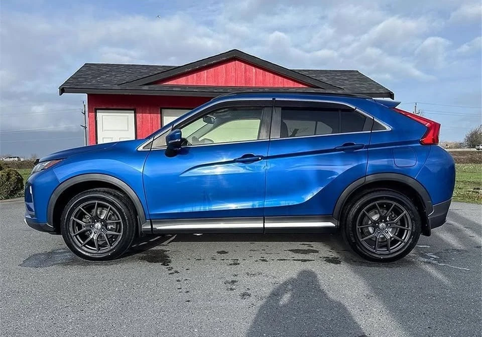2019 Mitsubishi Eclipse Cross - Image 3 of 20