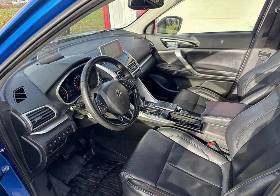 2019 Mitsubishi Eclipse Cross - Image 12 of 20