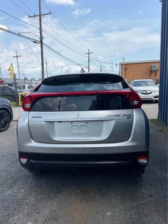 2019 Mitsubishi Eclipse Cross - Image 4 of 10