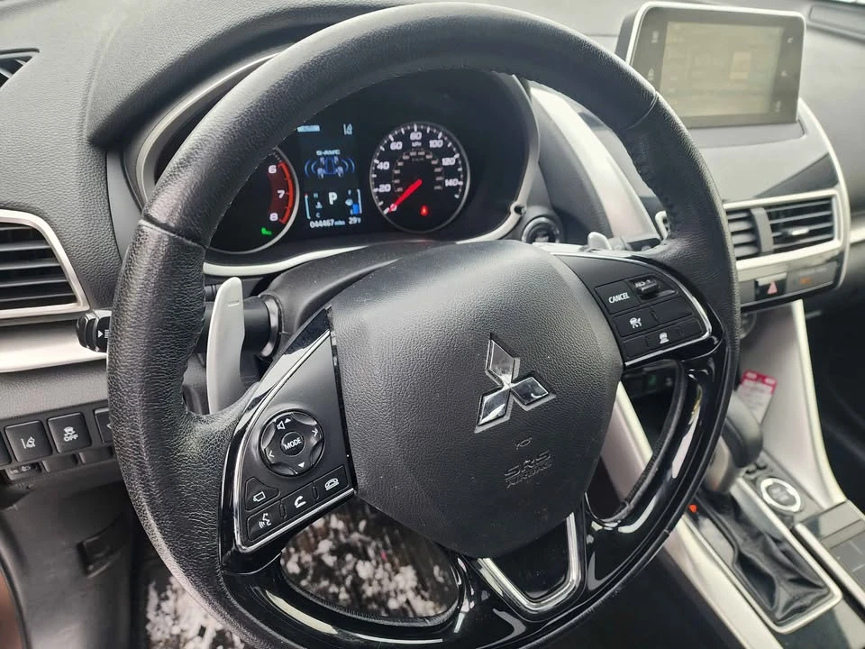 2019 Mitsubishi Eclipse Cross - Image 12 of 16