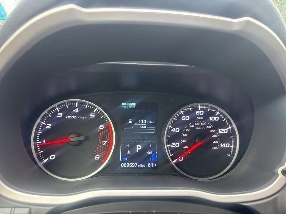 2019 Mitsubishi Eclipse Cross - Image 6 of 10