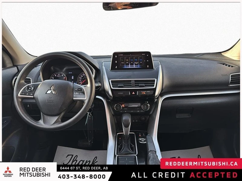 2019 Mitsubishi Eclipse Cross - Image 9 of 17