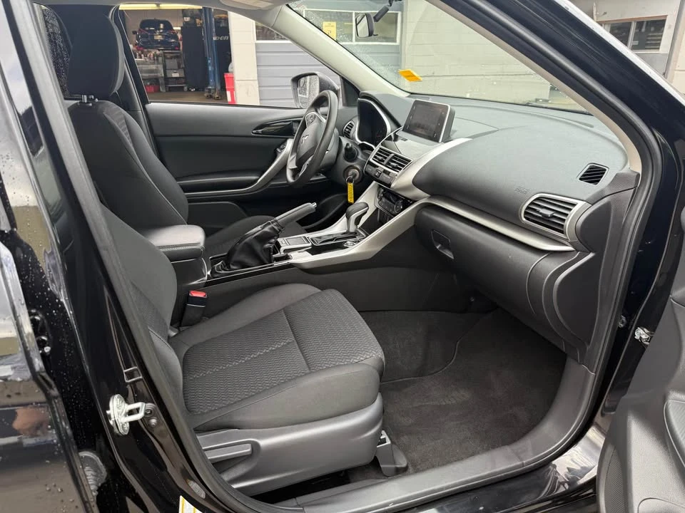 2019 Mitsubishi Eclipse Cross - Image 19 of 19