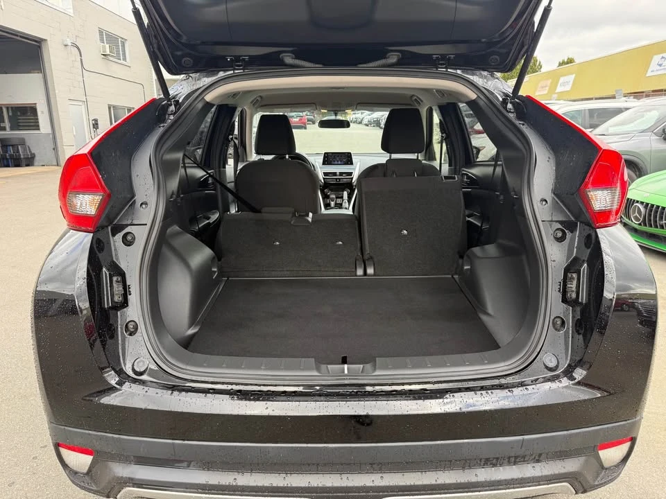2019 Mitsubishi Eclipse Cross - Image 17 of 19