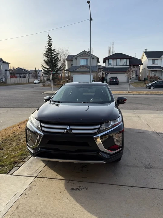 2019 Mitsubishi Eclipse Cross - Image 3 of 6