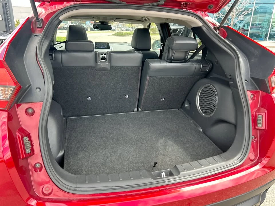 2019 Mitsubishi Eclipse Cross - Image 2 of 10