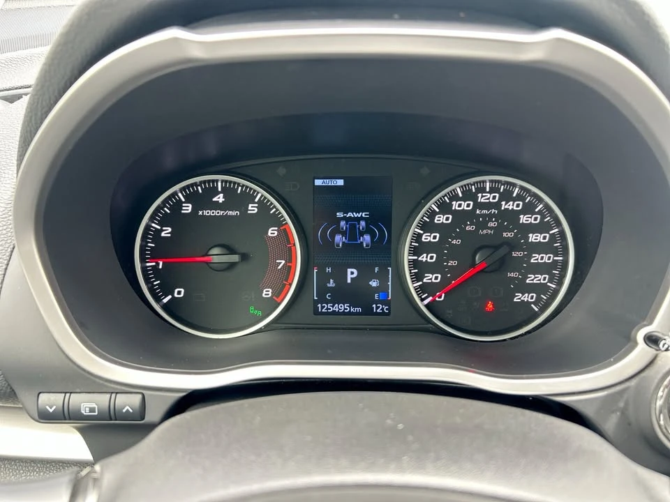 2019 Mitsubishi Eclipse Cross - Image 8 of 10