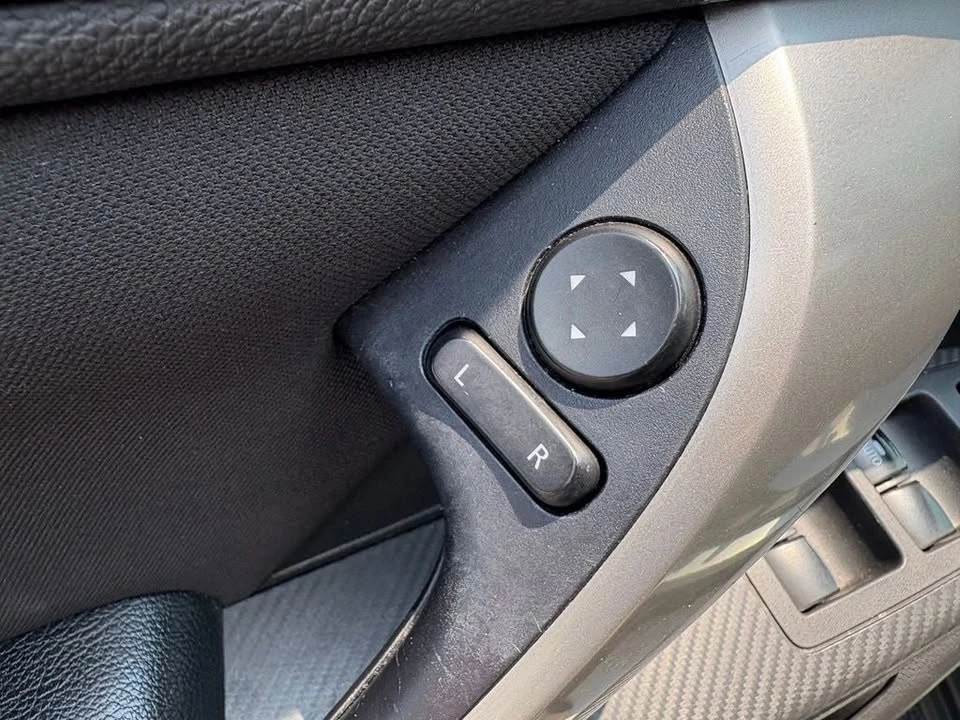 2019 Mitsubishi Eclipse Cross - Image 15 of 19