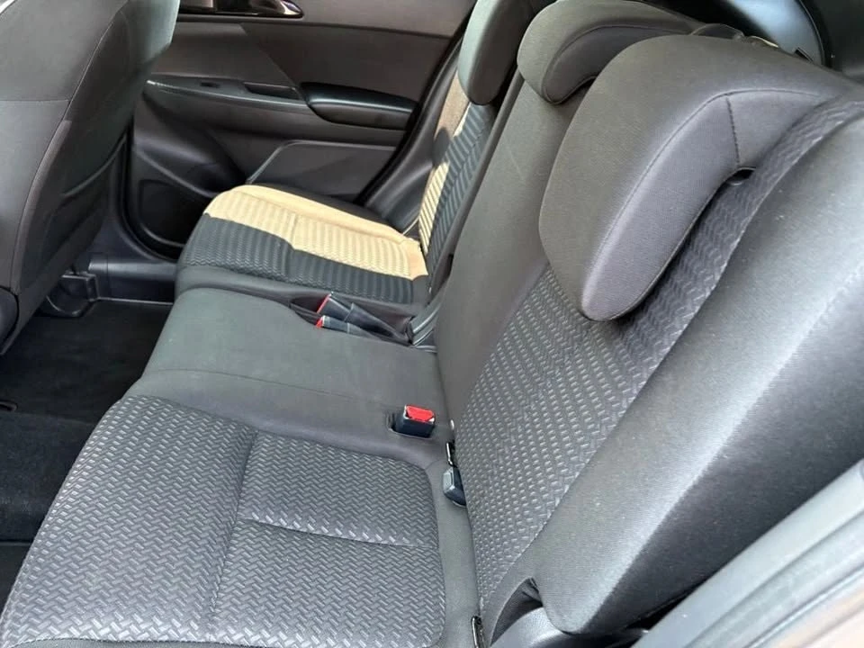 2019 Mitsubishi Eclipse Cross - Image 10 of 19
