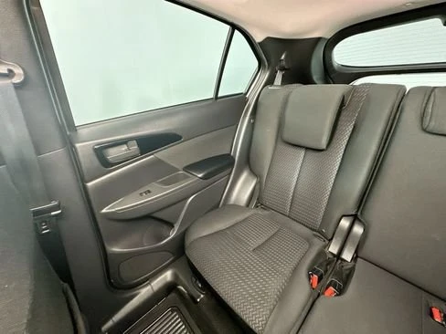2019 Mitsubishi Eclipse Cross - Image 11 of 19