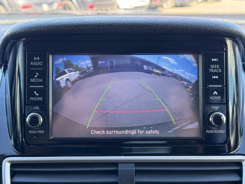 2019 Mitsubishi Eclipse Cross - Image 7 of 10