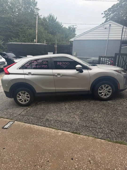 2019 Mitsubishi Eclipse Cross - Image 5 of 12