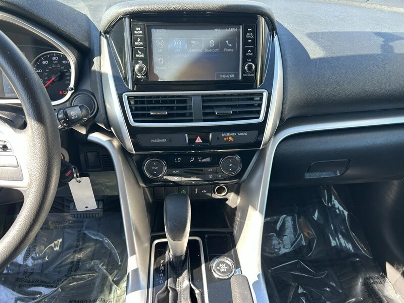 2019 Mitsubishi Eclipse Cross - Image 15 of 20